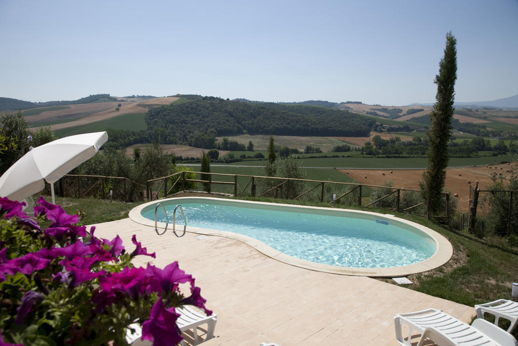 Agriturismo Podere Olivello In Val D'Orcia 蒙塔尔奇诺 外观 照片