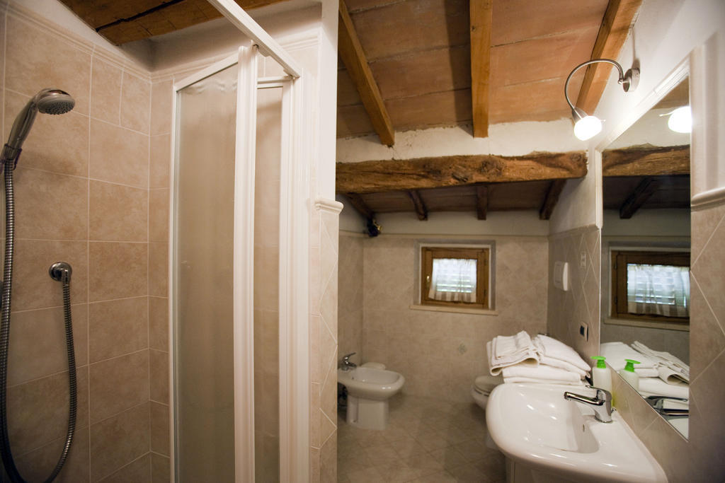Agriturismo Podere Olivello In Val D'Orcia 蒙塔尔奇诺 客房 照片